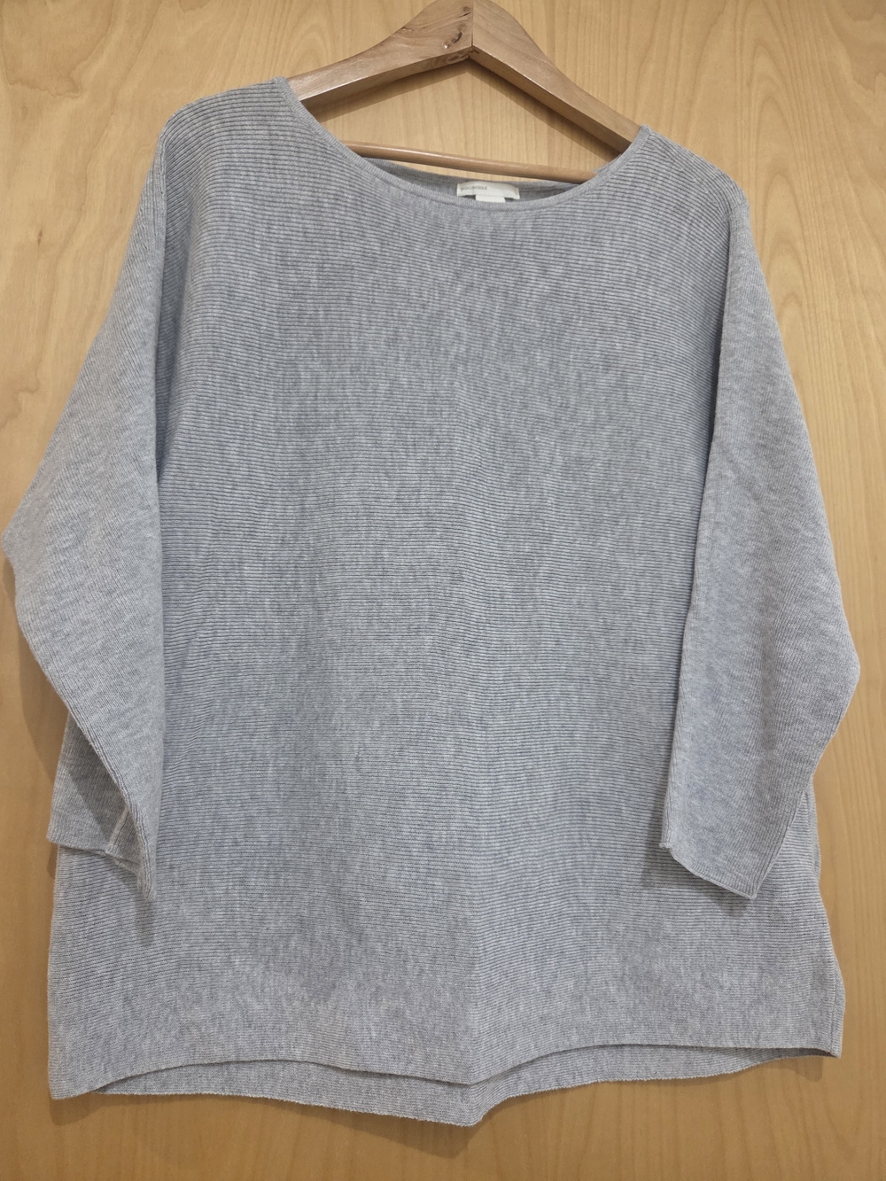 H&M Light Gray Ribbed Knit Top - Picture 3 of 6